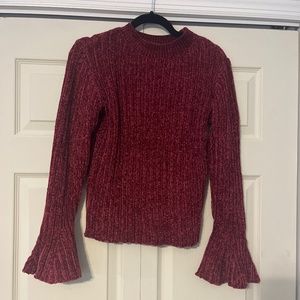 Flare sleeve sweater